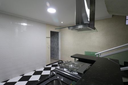 Casa para alugar com 60m², 2 quartos e 1 vaga Casa para alugar com 60m², 2 quartos e 1 vagaCozinha