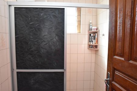 banheiro piso superior de casa à venda com 4 quartos, 154m² em Vila Nova Jundiainopolis, Jundiaí