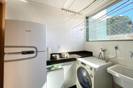 Apartamento para alugar com 90m², 3 quartos e 3 vagas Apartamento para alugar com 90m², 3 quartos e 3 vagasÁrea de Serviço