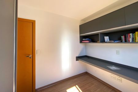 Apartamento para alugar com 90m², 3 quartos e 3 vagas Apartamento para alugar com 90m², 3 quartos e 3 vagasQuarto 2