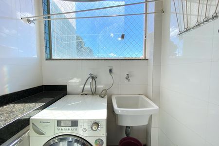 Apartamento para alugar com 90m², 3 quartos e 3 vagas Apartamento para alugar com 90m², 3 quartos e 3 vagasÁrea de Serviço