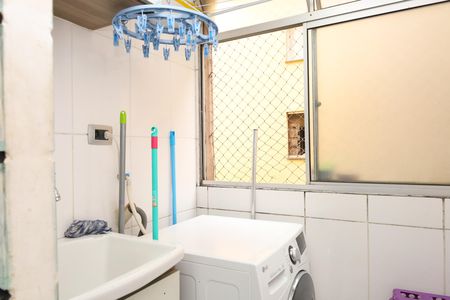 Apartamento para alugar com 55m², 3 quartos e 1 vagaÁrea de Serviço