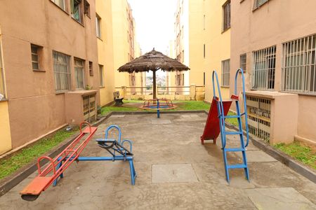 Apartamento para alugar com 55m², 3 quartos e 1 vagaÁrea comum - Playground