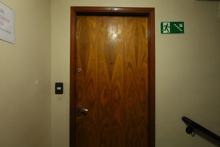 Apartamento para alugar com 55m², 3 quartos e 1 vagaÁrea comum - Saguão do andar