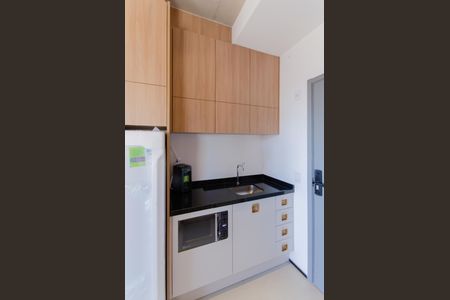 Cozinha de kitnet/studio à venda com 1 quarto, 19m² em Paraíso, São Paulo