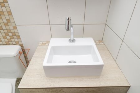 Apartamento para alugar com 100m², 2 quartos e 2 vagas Apartamento para alugar com 100m², 2 quartos e 2 vagasBanheiro da Suíte