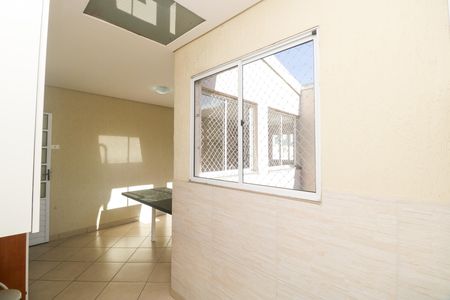 Apartamento para alugar com 100m², 2 quartos e 2 vagas Apartamento para alugar com 100m², 2 quartos e 2 vagasÁrea de Serviço