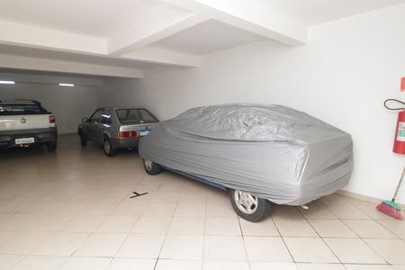Garagem de apartamento para alugar com 2 quartos, 100m² em Vila Valparaíso, Santo André