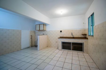 Casa para alugar com 70m², 3 quartos e 1 vaga Casa para alugar com 70m², 3 quartos e 1 vagaCozinha e Área de Serviço