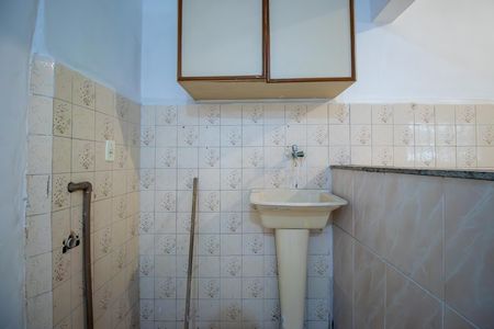 Casa para alugar com 70m², 3 quartos e 1 vaga Casa para alugar com 70m², 3 quartos e 1 vagaCozinha e Área de Serviço