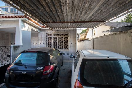 Garagem de casa para alugar com 3 quartos, 70m² em Vila da Penha, Rio de Janeiro