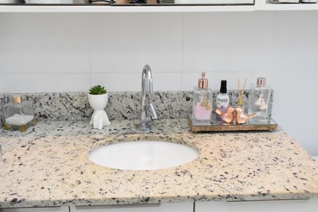 Apartamento à venda com 69m², 2 quartos e 2 vagas Apartamento à venda com 69m², 2 quartos e 2 vagasPia suite