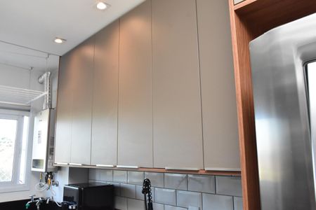 Apartamento à venda com 69m², 2 quartos e 2 vagas Apartamento à venda com 69m², 2 quartos e 2 vagasarmarios da cozinha