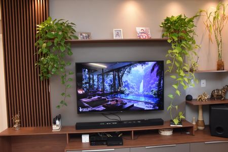 Apartamento à venda com 69m², 2 quartos e 2 vagas Apartamento à venda com 69m², 2 quartos e 2 vagassala espaço da TV