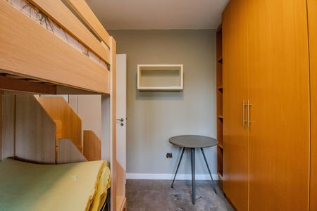 Apartamento para alugar com 205m², 3 quartos e 1 vagaQuarto