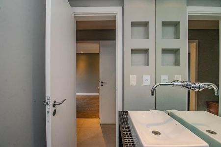 Apartamento para alugar com 205m², 3 quartos e 1 vagaBanheiro Social