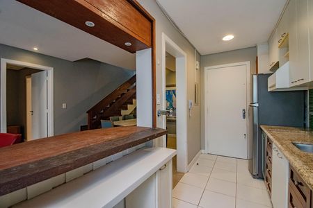 Apartamento para alugar com 205m², 3 quartos e 1 vagaCozinha