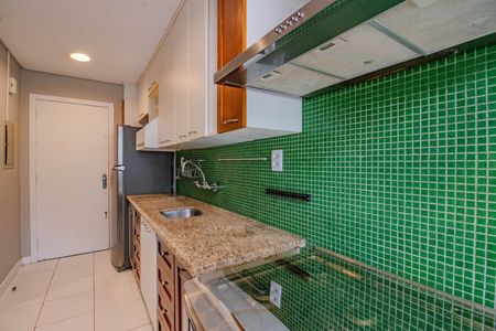 Cozinha de apartamento para alugar com 2 quartos, 205m² em Boa Vista, Porto Alegre