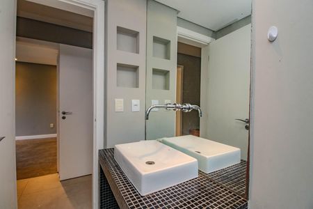 Apartamento para alugar com 205m², 3 quartos e 1 vagaBanheiro Social