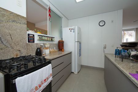 COZINHA de casa à venda com 3 quartos, 115m² em Buritis, Belo Horizonte