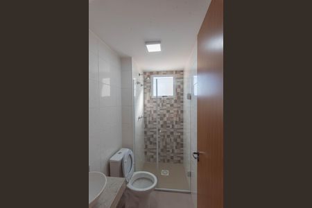 Banheiro de apartamento à venda com 2 quartos, 39m² em Vila Satúrnia, Campinas