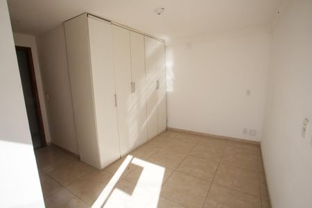 Casa à venda com 120m², 4 quartos e 2 vagasQuarto Suíte 1