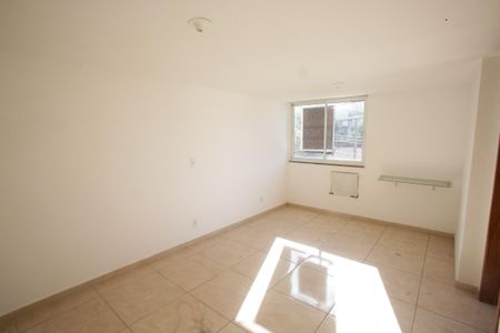 Casa à venda com 120m², 4 quartos e 2 vagasQuarto 4