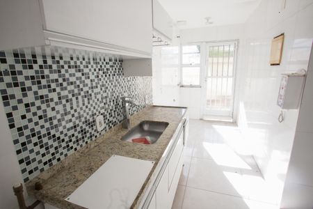 Casa à venda com 120m², 4 quartos e 2 vagasCozinha