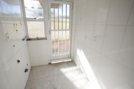 Casa à venda com 120m², 4 quartos e 2 vagasÁrea de Serviço