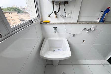 Área de Serviço de apartamento para alugar com 2 quartos, 65m² em Baeta Neves, São Bernardo do Campo