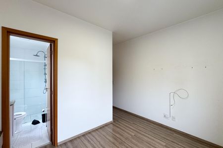 Apartamento para alugar com 65m², 2 quartos e 1 vaga Apartamento para alugar com 65m², 2 quartos e 1 vagaSuíte