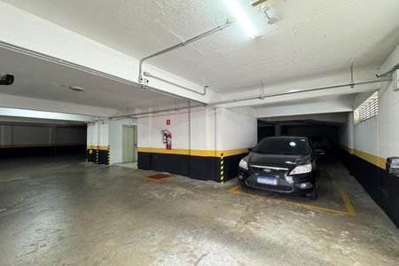 Apartamento para alugar com 65m², 2 quartos e 1 vaga Apartamento para alugar com 65m², 2 quartos e 1 vagaGaragem