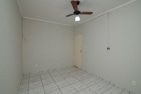 Casa para alugar com 120m², 2 quartos e 1 vaga Casa para alugar com 120m², 2 quartos e 1 vagaQuarto