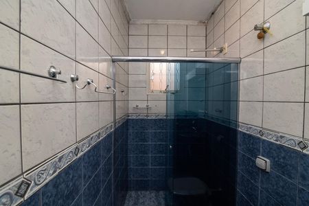 Casa para alugar com 120m², 2 quartos e 1 vaga Casa para alugar com 120m², 2 quartos e 1 vagaBanheiro da Suíte