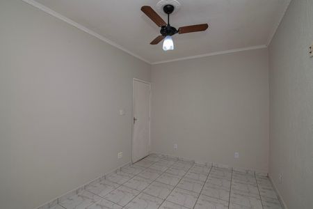 Casa para alugar com 120m², 2 quartos e 1 vaga Casa para alugar com 120m², 2 quartos e 1 vagaSuíte