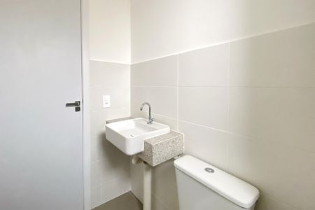 Apartamento à venda com 51m², 2 quartos e 1 vaga Apartamento à venda com 51m², 2 quartos e 1 vagaBanheiro da Suíte