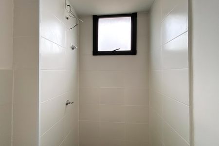 Apartamento à venda com 51m², 2 quartos e 1 vaga Apartamento à venda com 51m², 2 quartos e 1 vagaBanheiro da Suíte
