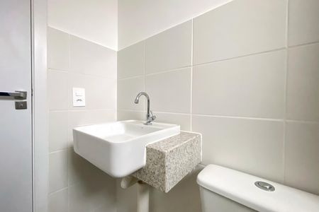 Apartamento à venda com 51m², 2 quartos e 1 vaga Apartamento à venda com 51m², 2 quartos e 1 vagaBanheiro da Suíte