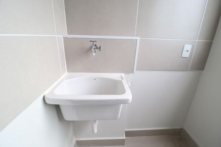 Cozinha e Área de Serviço de apartamento para alugar com 2 quartos, 59m² em Morumbi, Uberlândia