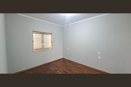 Casa para alugar com 175m², 3 quartos e 2 vagas Casa para alugar com 175m², 3 quartos e 2 vagasSuíte