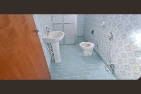 Casa para alugar com 175m², 3 quartos e 2 vagas Casa para alugar com 175m², 3 quartos e 2 vagasBanheiro da Suíte
