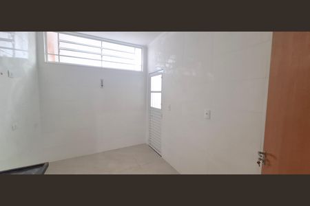 Casa para alugar com 175m², 3 quartos e 2 vagas Casa para alugar com 175m², 3 quartos e 2 vagasCozinha