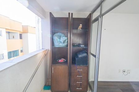 Apartamento para alugar com 120m², 2 quartos e 2 vagas Apartamento para alugar com 120m², 2 quartos e 2 vagasVaranda