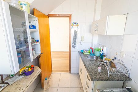 Apartamento para alugar com 120m², 2 quartos e 2 vagas Apartamento para alugar com 120m², 2 quartos e 2 vagasCozinha