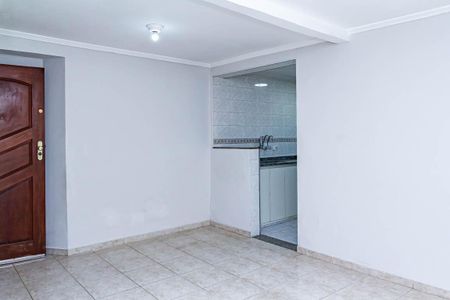 Casa para alugar com 2 quartos, 80m² em Parque São Lucas, São Paulo
