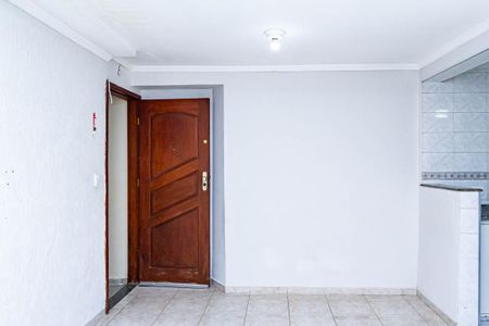 Casa para alugar com 2 quartos, 80m² em Parque São Lucas, São Paulo