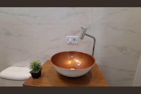 Casa à venda com 136m², 3 quartos e 1 vaga Casa à venda com 136m², 3 quartos e 1 vagaBanheiro Suíte 2