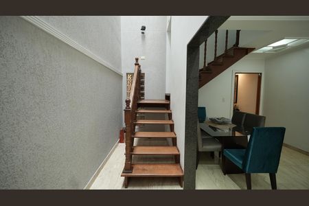 Sala de casa à venda com 4 quartos, 275m² em Vila Valparaíso, Santo André