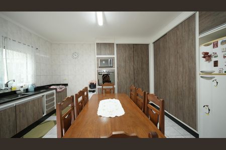 Cozinha de casa à venda com 4 quartos, 275m² em Vila Valparaíso, Santo André