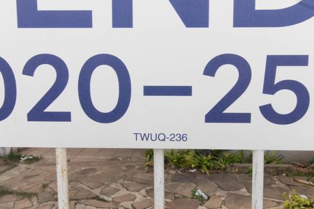 Casa à venda com 70m², 2 quartos e 1 vaga Casa à venda com 70m², 2 quartos e 1 vagaPlaca